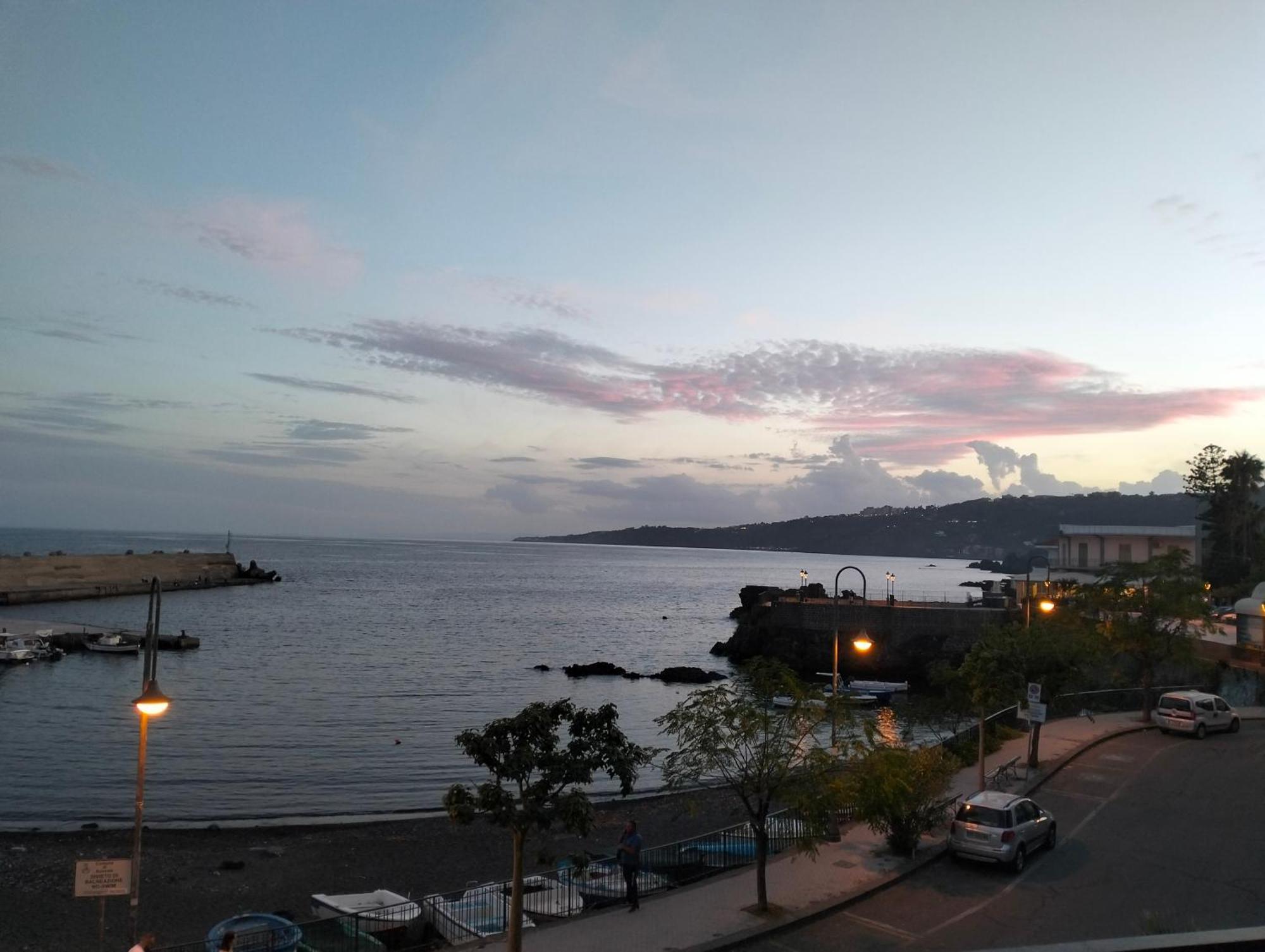 B&B La Spiaggetta Di Stazzo Acireale Exterior foto