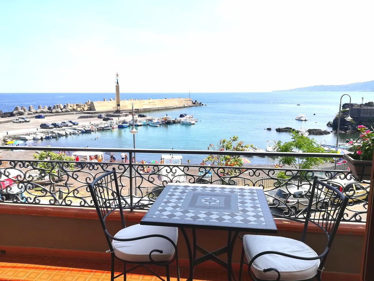B&B La Spiaggetta Di Stazzo Acireale Exterior foto