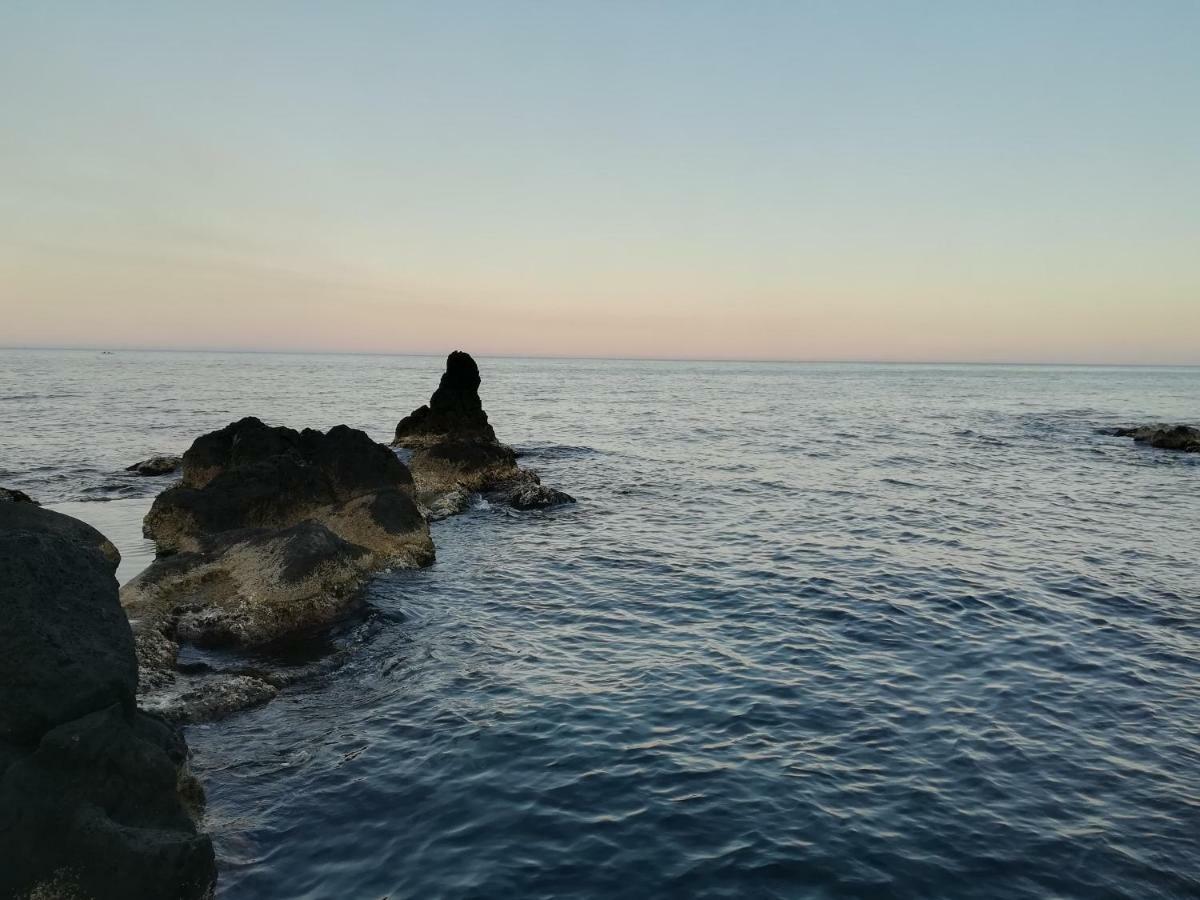 B&B La Spiaggetta Di Stazzo Acireale Exterior foto